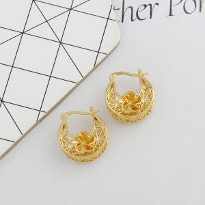 RMZ GOLD NYC 14k Gold Flower Basket Hoop Earrings - 1 of 3