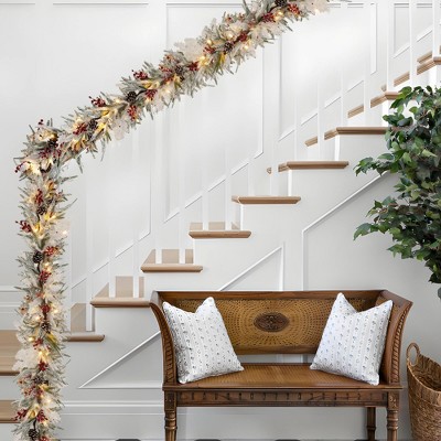 6FT Prelit Christmas Garland Battery Operated Xmas Wreath with Pine Cones, Red Berries, Artificial Xmas Garland with LED Lights