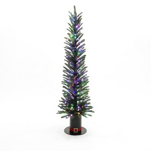 LuxenHome 5.5Ft Pre-Lit Green Artificial Tree with Tophat Pot - 1 of 4