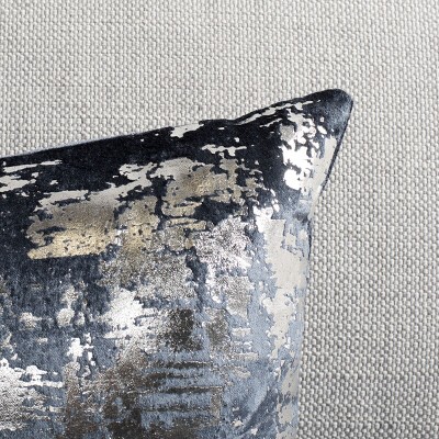 Edmee 20" Blue and Silver Metallic Square Pillow