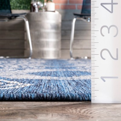 Modern Blue Geometric 7x9 Indoor/Outdoor Synthetic Area Rug