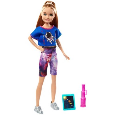Gif Barbie FRH74 Careers Playdoh Comes with Stacie Doll Colourful Accessories 