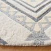 Casablanca CSB302 Hand Tufted Indoor Rug - Safavieh - 3 of 3
