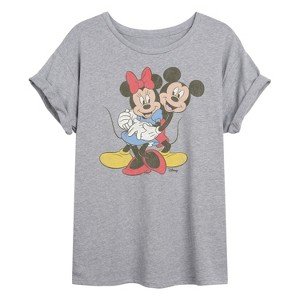 Women's - Disney - Mickey Minnie Hug Oversized Graphic T-Shirt - 1 of 4