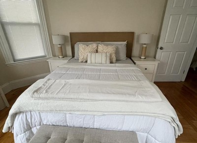Guest review image 2 of 3, zoom in