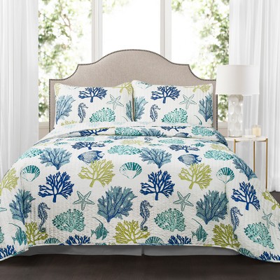 navy and teal quilt