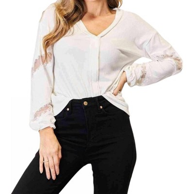 Women's Elegant Lace V-Neck Blouse - Double Take