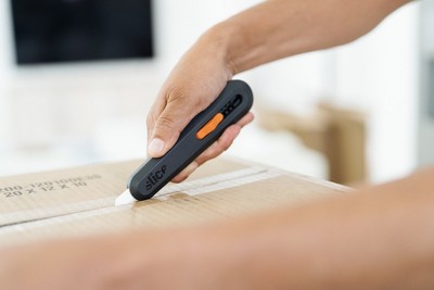 Slice 10550 Manual Utility Knife | Essential Home & Work Knife For Safe & Effective Cutting | Finger-Friendly Safety Blade