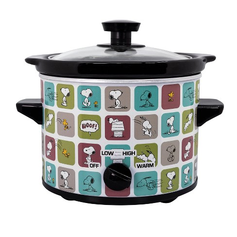 Uncanny Brands Peanuts Snoopy & Woodstock 2 Quart Slow Cooker : Target