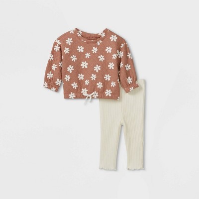 Grayson Collective Baby Girls' Cozy Daisy Quilted Pullover & Leggings Set - Brown Newborn