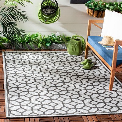 Light Grey and Charcoal Synthetic Rectangular Area Rug 4' x 6'