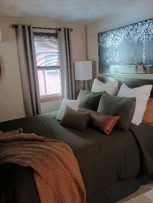 Guest review image 1 of 1, zoom in