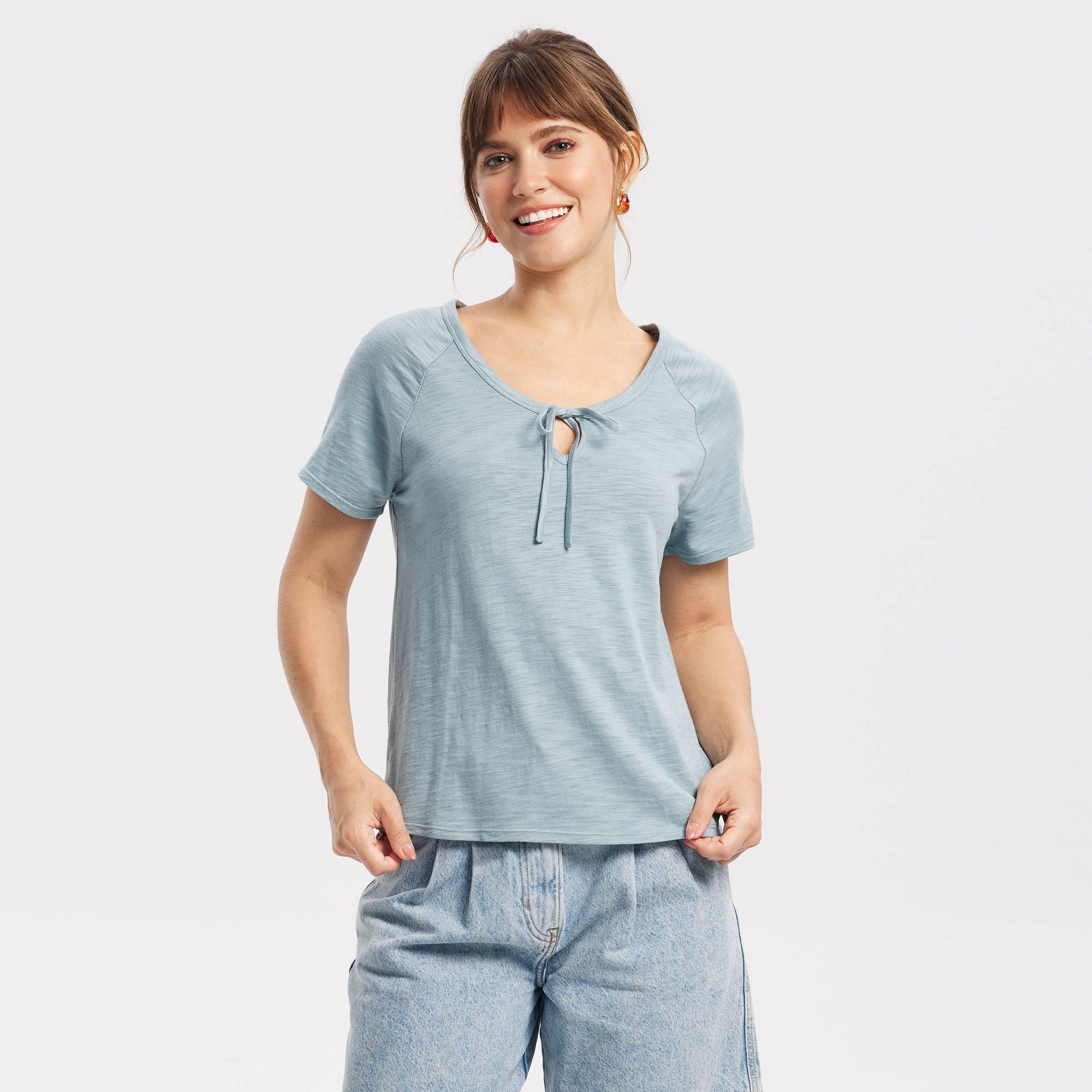 Women's Raglan Short Sleeve Tie-Front T-Shirt - Universal Thread™