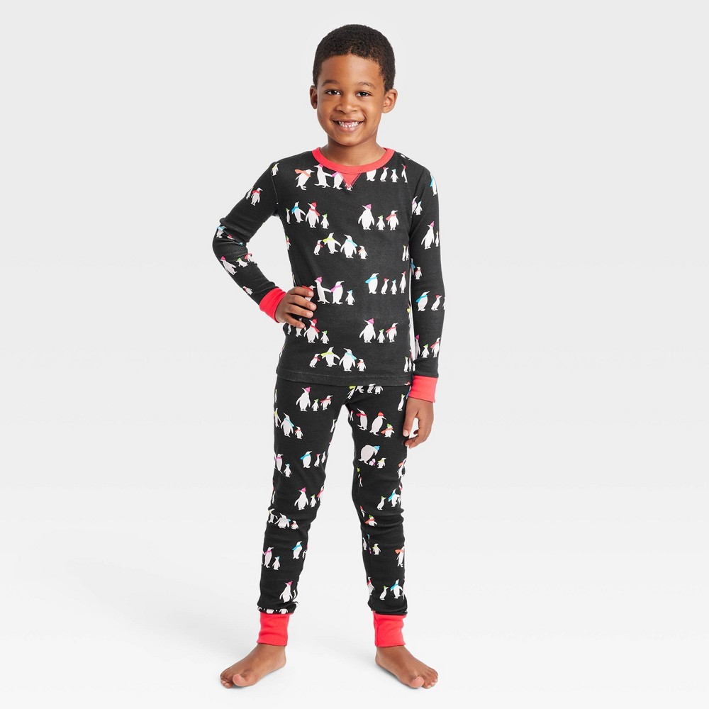 Kids' Holiday Penguins Print Matching Family Pajama Set - Wondershop Black 6