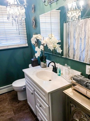 Guest review image 2 of 2, zoom in