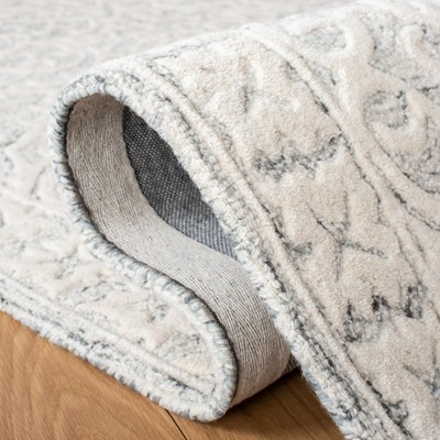Silver and Ivory Hand-Tufted Wool Area Rug, 5' x 8'