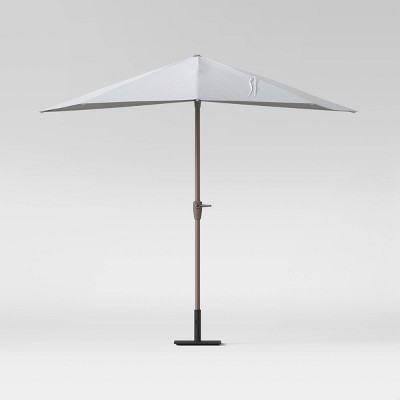 9' x 9' Round Patio Umbrella DuraSeason Fabric™ Pebble Gray - Project 62™