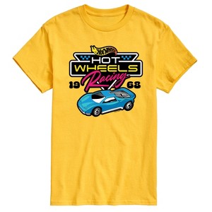 Men's - Hot Wheels - Retro Racing Badge 1968 Short Sleeve Graphic T-Shirt - 1 of 4