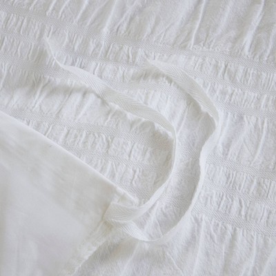 Nicolette White Cotton Seersucker Queen Duvet Cover Set