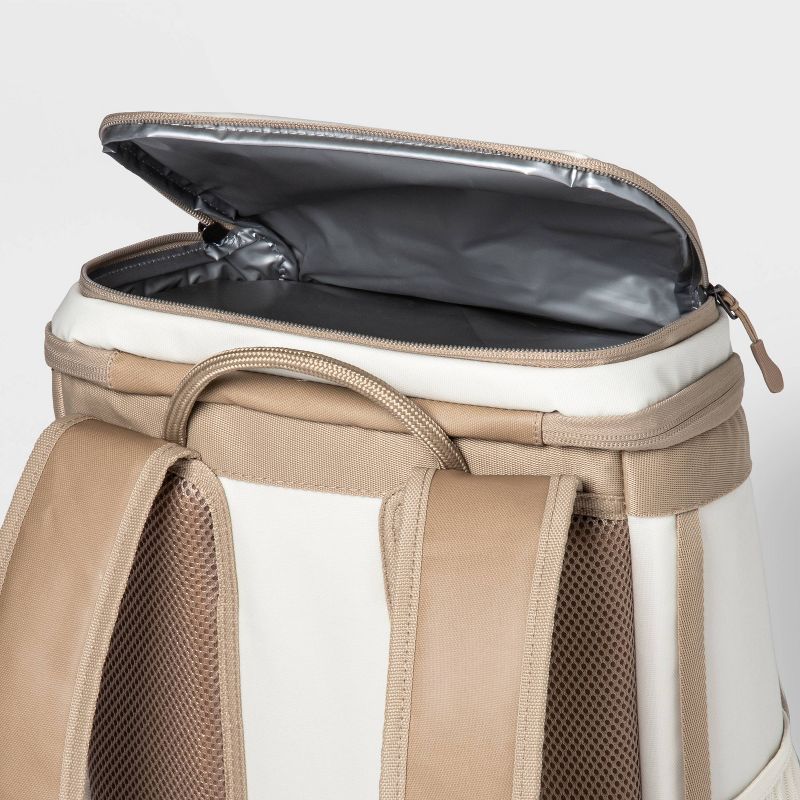 Soft Sided 18qt Backpack Cooler - Embark™, 5 of 9