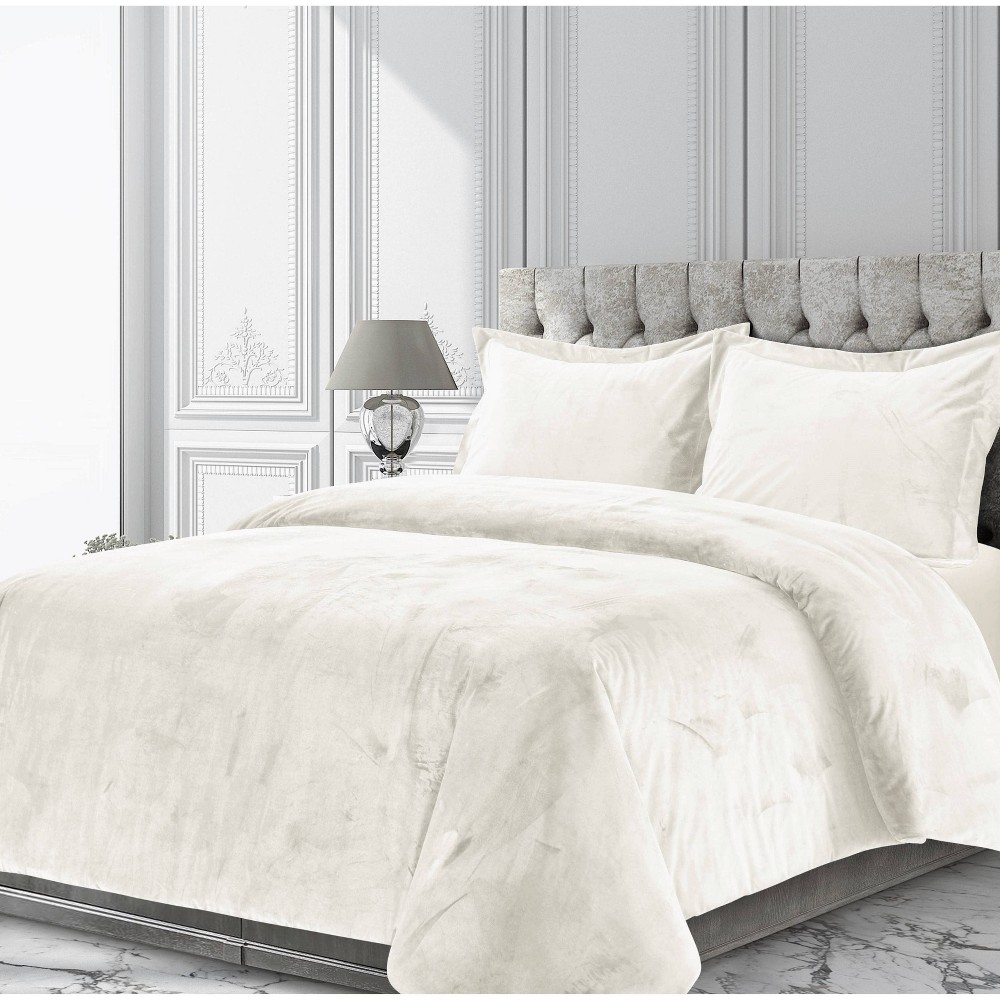 Photos - Bed Linen 3pc Queen Venice Velvet Oversized Solid Duet Set Ivory - Tribeca Living