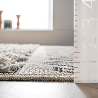 Braided Light Gray Square Shag Synthetic 5' x 8' Area Rug