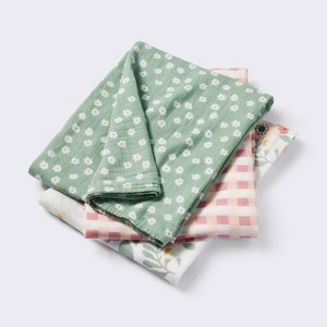 Muslin Swaddle Baby Blanket - Floral Gingham - 3pk - Cloud Island™ - 1 of 4