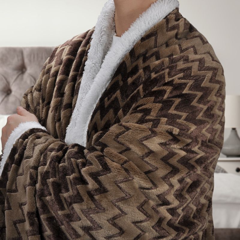Catalonia Fleece Throws Blanket, Super Soft Comfy Fluffy Fuzzy Fleece Plush Blanket, 50x60 Inches, 3 of 9