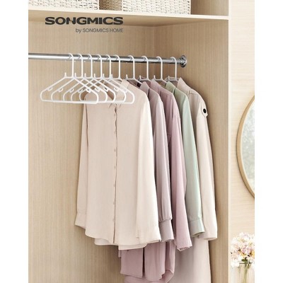 White Space-Saving Plastic Clothes Hangers for Coats, 50 Pack
