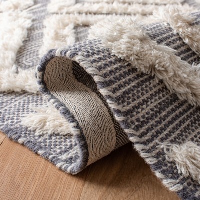 Elegant Hand-Knotted Grey/Ivory Wool Area Rug, 5' x 8'