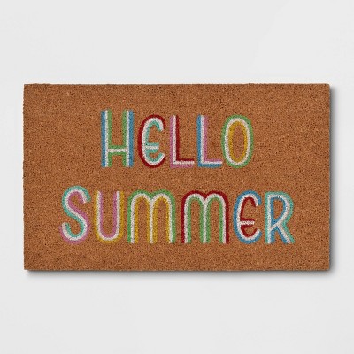 1'6"x2'6" Hello Summer Doormat Brown - Sun Squad™