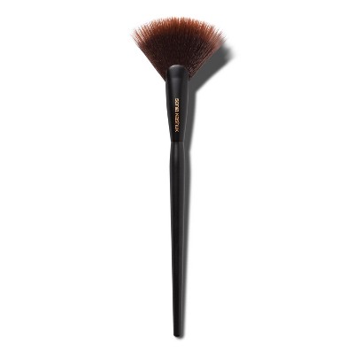 fan makeup brush