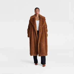 KBB by KAHLANA Women's 'The Oversized Faux Fur Trench Coat' - Teddy Brown - 1 of 2