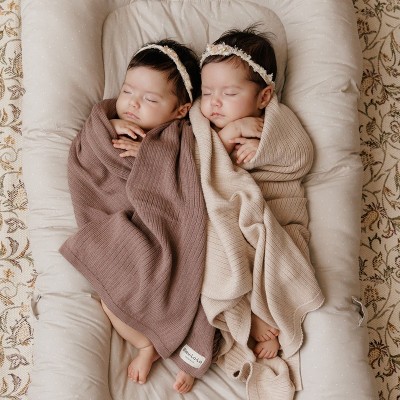 Oatmeal Ribbed Organic Cotton Baby Swaddle Blanket