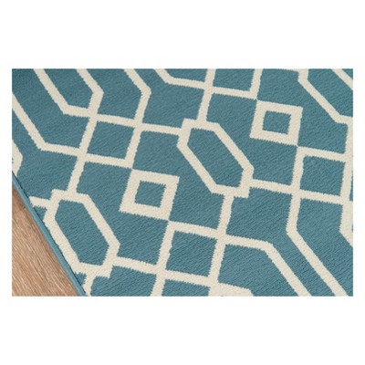 Blue and White Reversible Synthetic Indoor/Outdoor Rug
