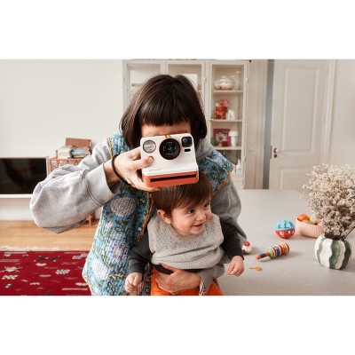 Polaroid Now Gen 3 Film Camera - Thumbnail 2