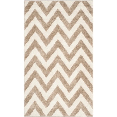 Amherst AMT419 Power Loomed Indoor Rug -Safavieh