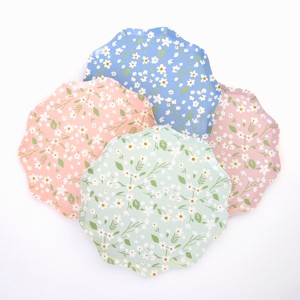 Meri Meri Ditsy Floral Side Plates (Pack of 12) - 1 of 4