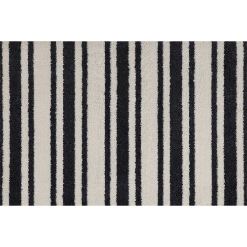 Low-Profile Striped Doormat