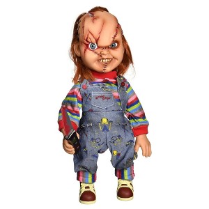 Mezco Toyz Child's Play 15" Chucky Talking Action Figure - 1 of 4