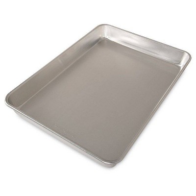 Nordic Ware Naturals® Hi-Side Sheet Cake Baking Pan with Lid