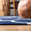 Dhurries DHU636 Hand Woven Area Rug  - Safavieh - 4 of 4