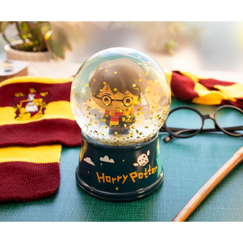 Silver Buffalo Harry Potter Chibi Characters 6-Inch Light-Up Snow Globe, 5 of 10