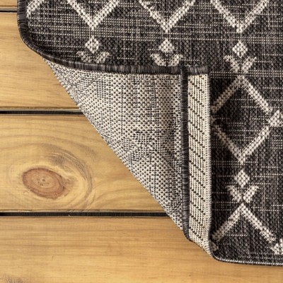 Gray Geometric Flat Woven Indoor/Outdoor Rug 4' x 6'