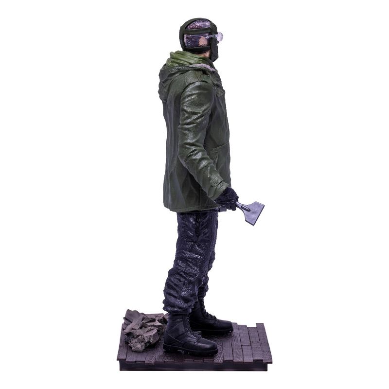 DC Comics Multiverse The Batman (Movie) - The Riddler 12&#34; Posed Statue, 3 of 11