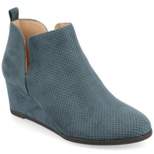 Journee Collection Womens Mylee Pull On Wedge Booties