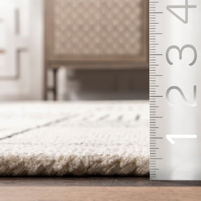 Ivory Geometric Handmade Wool Area Rug 3' x 5'