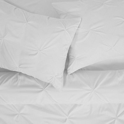 King White Microfiber Pintuck Duvet Cover Set