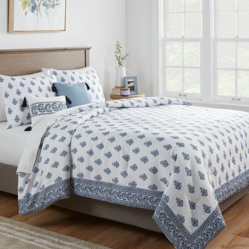 5pc Block Print with Border Comforter Bedding Set White/Blue - Threshold™, 2 of 13