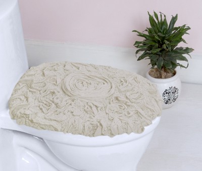 Bell Flower Collection Cotton Floral Pattern Tufted Bath Rug - Home Weavers